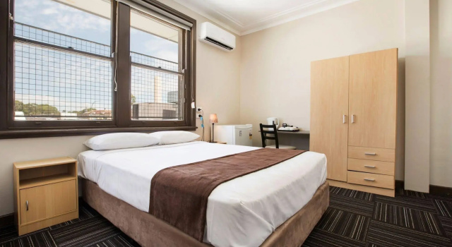 Toongabbie Hotel