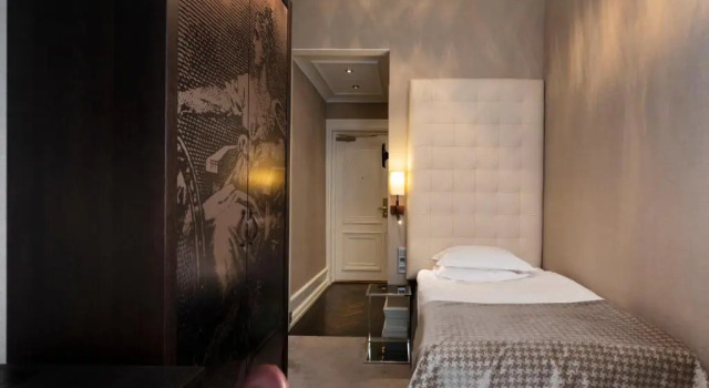 Одноместный номер Economy Elite Plaza Hotel