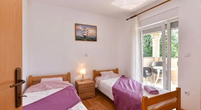 Апартаменты Bright Apartment in Medolino