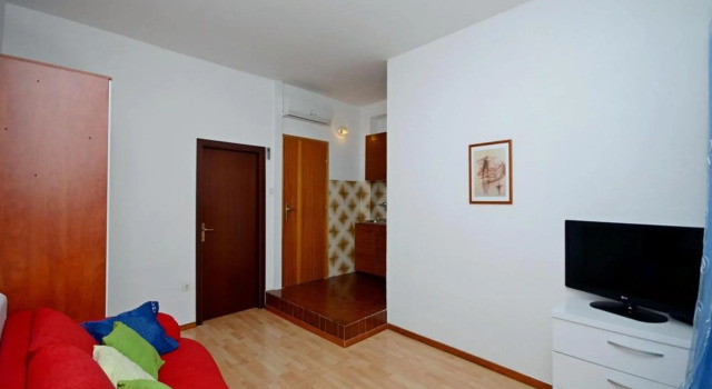 Jadro - 250 m from beach - A3Srednji(2+1), Забронировать Отель Макарска Biokovo Nature Park, рядом с Францисканский монастырь