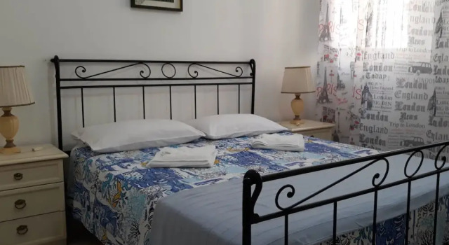 La Barcaccia B&B Riposto, Book Bed and Breakfast Hotels in Sicily with Parking, Parking