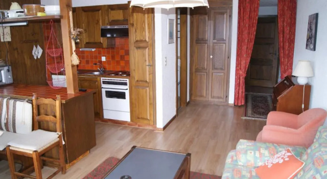Les Collons1800- Bel appart 2pièces-4 pers-piscine-sauna-parking int-Wifi gratuit, Забронировать Апартаменты/квартира Ле-Коллон Sion Ski