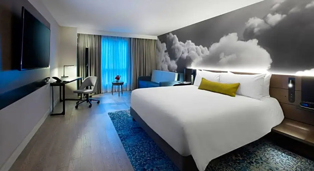 Двухместный номер Executive The Novotel Toronto Centre