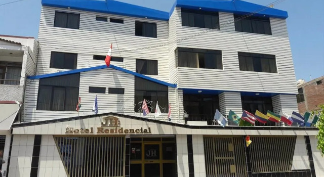 Hotel Residencial JH, Забронировать Отель Отели Ламбайеке с завтраком, Завтраки