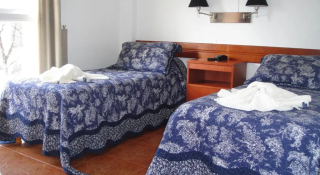 Hotel del Sol, Забронировать Отель Отели в центре Ла-Платы с завтраком, отели в центре Ла-Платы с завтраком
