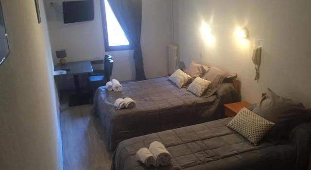 Трёхместный номер Standard Hôtel Du Cheval Blanc Barcelonnette