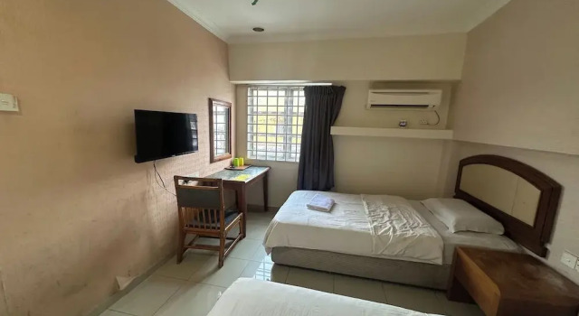 Трёхместный номер Standard ANGSA Hotel