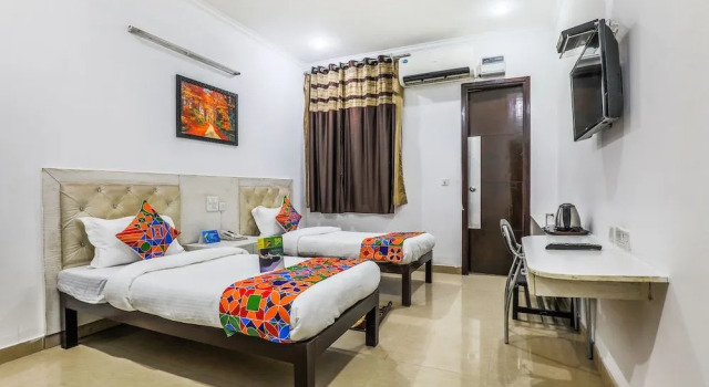 FabHotel Prime Hospitality, Забронировать Отель Гургаон 
