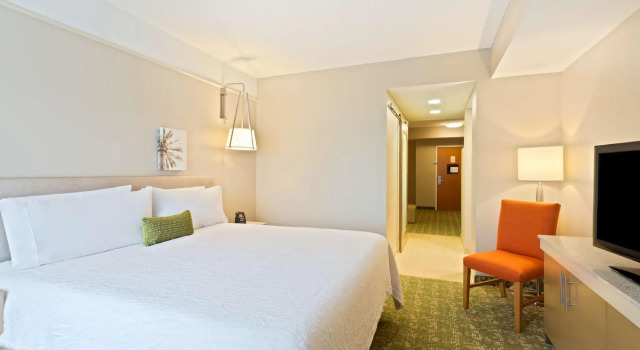 Двухместный полулюкс c 1 комнатой Hilton Garden Inn Ft. Lauderdale SW/Miramar