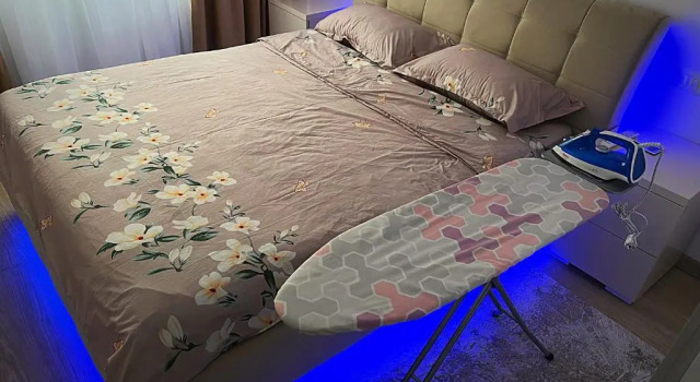 Apartament cu 3 camere De Lux aproape de Cornisa Aquapark vizavi de Carrefour, Đặt Căn hộ Botosani Rumani