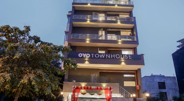 OYO Townhouse 278 Rohini