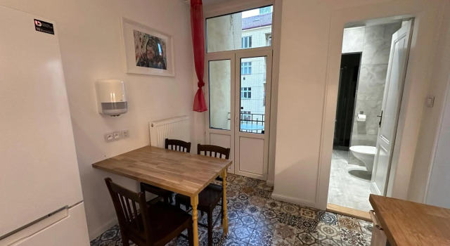 Karlin Balcony Apartment