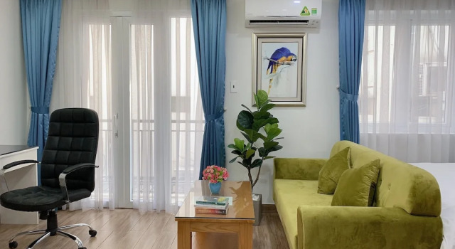 Студия Deluxe с балконом Atlas Hotel & Apartments