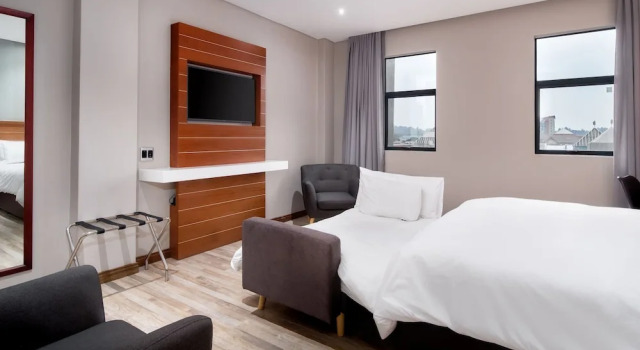Номер Luxury Protea Hotel by Marriott Pretoria Hatfield
