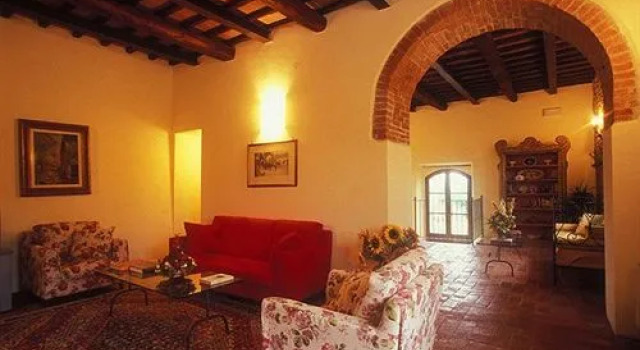 Relais Borgo di Stigliano, Book Hotel Hoteller i Val di Merse med pool, Swimmingpool