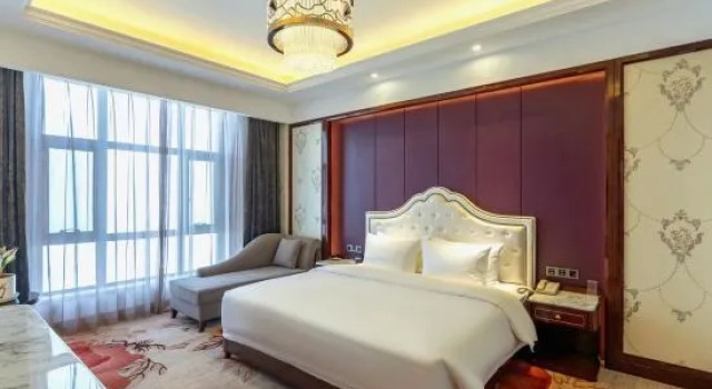 Люкс Deluxe Yaxuan International Hotel