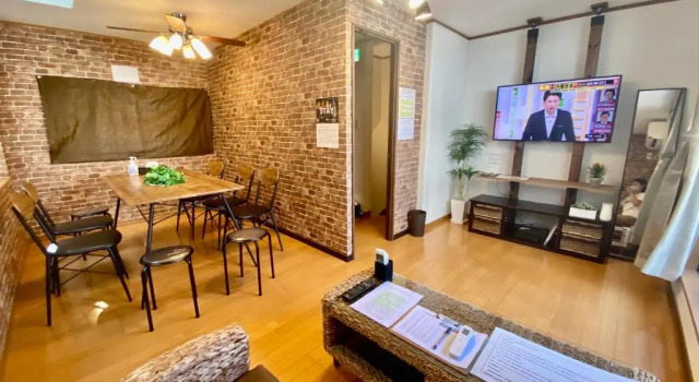 Коттедж с 3 комнатами Hotel EL Shinjuku 2