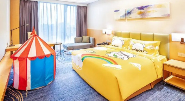Двухместный номер Standard Holiday Inn Neijiang Riverside by IHG