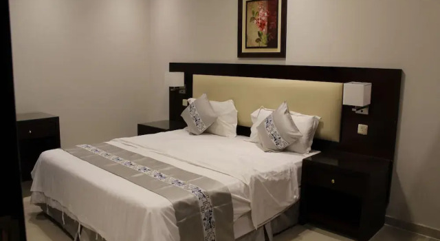 Makarem Najd 5 - Al Aqiq, Buchen Sie Aparthotel Riad 