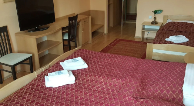 Трёхместный номер Classic Grand Hotel