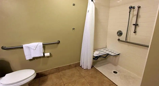 Двухместный номер Standard Oceans Beach Resort & Suites