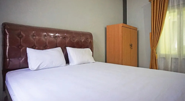 Люкс Deluxe OYO 93355 Maestro Home Syariah