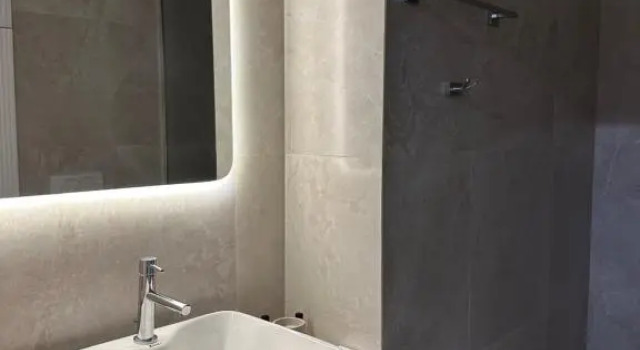 Апартаменты 4SeasonsGea , New Modern Apartment in Tirana