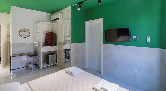 Номер Standard с видом на город P.C. Boutique H. LifeStyle, Napoli Centro, by ClaPa Group Dislocated Hospitality