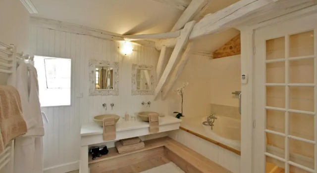 Номер Deluxe Le Prieuré du Château de Biron