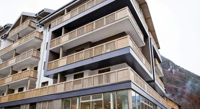 Appartement Brides-les-Bains, 2 pièces, 4 personnes - FR-1-512-44, Prenota Appartamento Hotel a Alvernia con parcheggio, Parcheggio