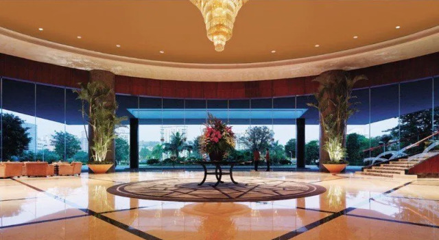 Holiday Inn Zhongshan Downtown, Boek Hotel Hotels in Guangdong met parkeren, Parkeren