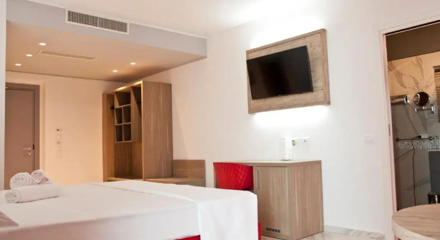 Полулюкс Ambruosi Village Resort & SPA