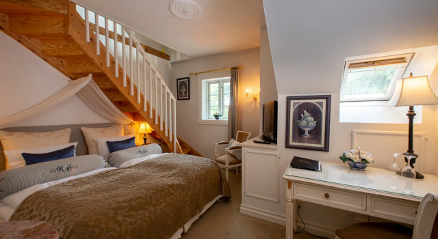 Sauntehus Slotshotel, Book Hotel Hotels in Zealand with Breakfast, Breakfasts