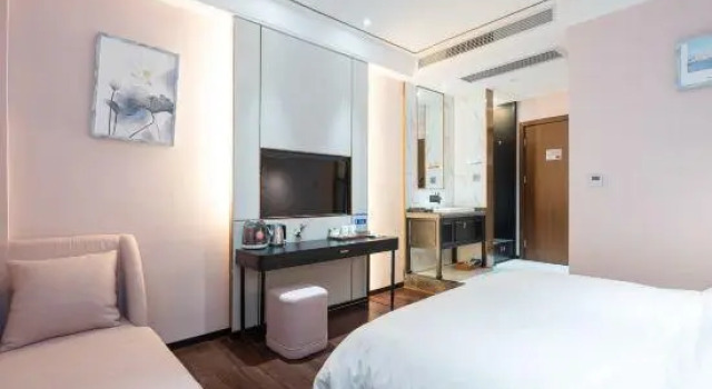 Shantou Lian Hotel(Shantou High-speed Railway Station Xinyicheng), Rezervovat Hotel Hotely v Guangdong s bazénem, Bazén