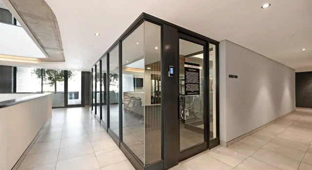 Station House Studio Apartment Gym Rooftop Pool