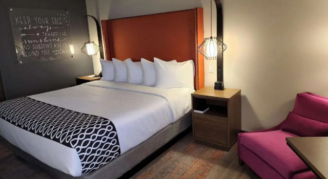 Номер Standard La Quinta Inn & Suites by Wyndham Pflugerville