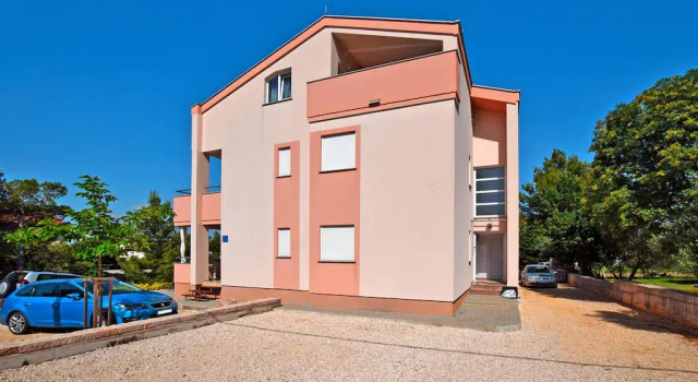 Apartment in Starigrad Paklenica only 200m from the sea