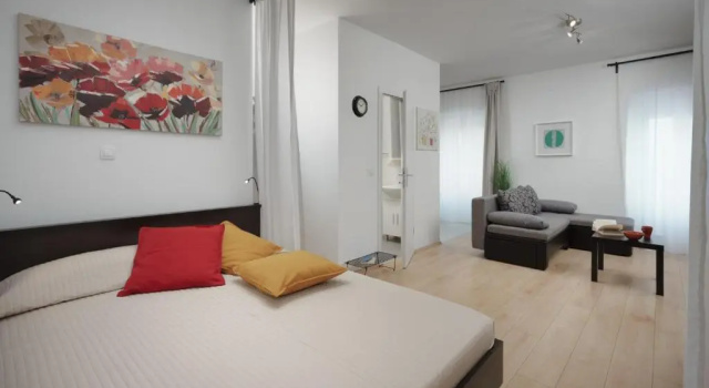 Студия Apartments Antons