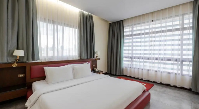 Люкс Pinnacle Pinnacle Lumpini Park Hotel
