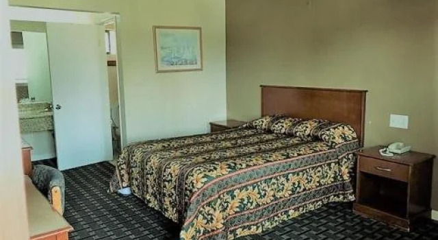 San Jacinto Inn, Забронировать Отель Отели Сан-Хасинто с бассейном, Бассейн