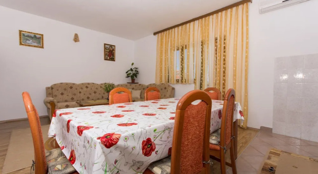 Apartments Ljube