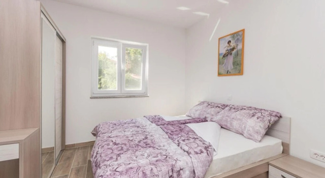 Nice Home in Biograd With Wifi and Outdoor Swimming Pool, Забронировать Отель Отели Биоград-на-Мору с бассейном, рядом с Частный Пляж «Кемп Сенди», Бассейн