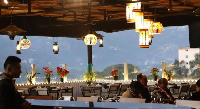 Five Gangtok, Забронировать Отель Гангток Сикким
