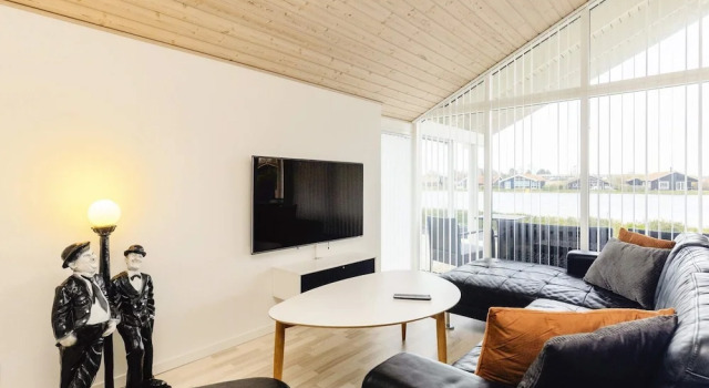 6 Person Holiday Home In Vaeggerlose, Book Hotel Hoteller i Marielyst med parkering, nær Marielyst Beach, Parkering