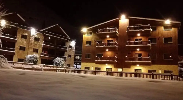 Chalets De Faraya, Prenota Chalet Fārayyā Mount Lebanon