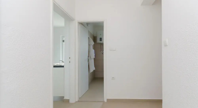 Apartments and Rooms Bianca, Prenota Appartamento Hotel a Isole Quarnerine con parcheggio, Parcheggio