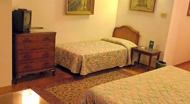 Трёхместный номер Classic Hotel