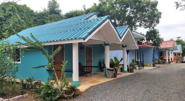 Baan Plubpla Resort
