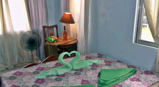 Our Melting Pot Tagaytay - Hostel, Забронировать Хостел Тагайтай Лусон