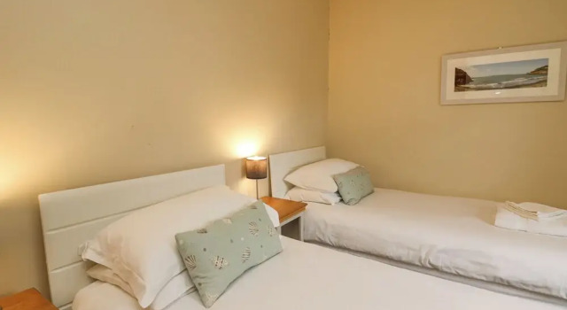 Beachway, Prenota Casa vacanze Dinas Cross 